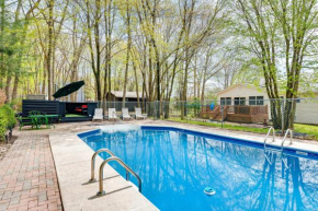 Community Lake Access Albrightsville Family Home